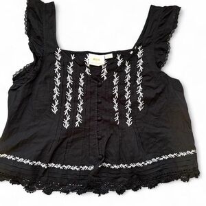 ❌SOLD❌Maeve Anthropologie Black Top with White Embroidery
